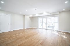 living-room-with-hardwood-floor-and-pot-lights-1536x1024
