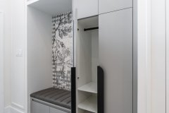 modern-light-grey-closet-design